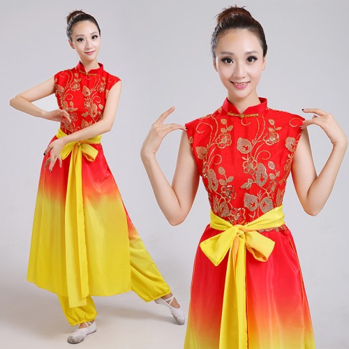Chinese Traditional Women men Dress Chinese Fairy Dress Red yellow gradient folk Clothing drummer play Chinese Ancient Costumes